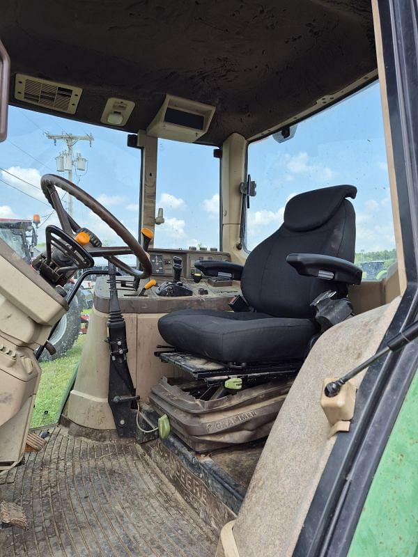 Image of John Deere 6410 equipment image 4