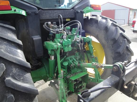 Image of John Deere 6410 equipment image 4