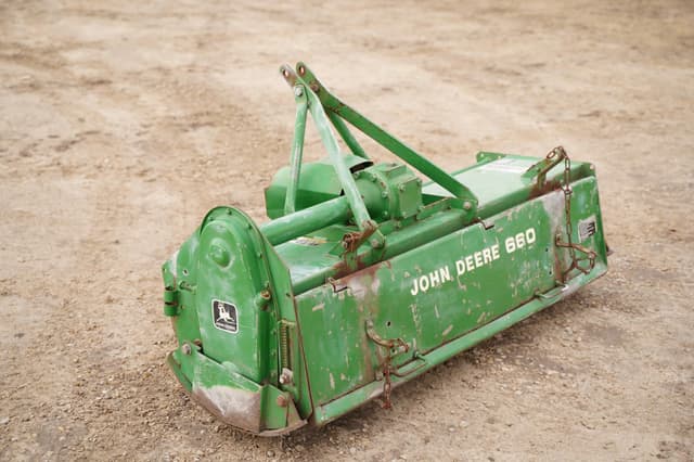 Image of John Deere 660 equipment image 4