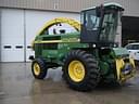 1999 John Deere 6750 Image