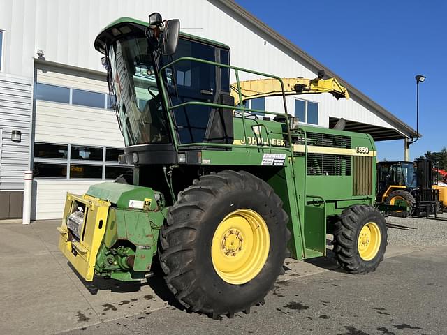 Image of John Deere 6850 equipment image 2