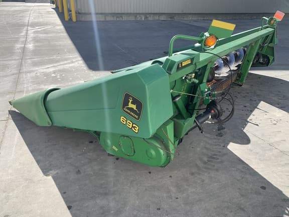 Image of John Deere 693 equipment image 4