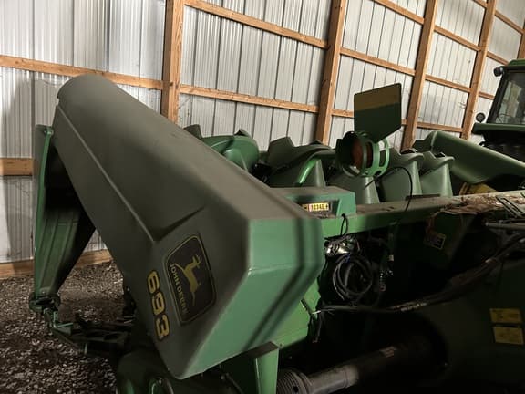 Image of John Deere 693 equipment image 2