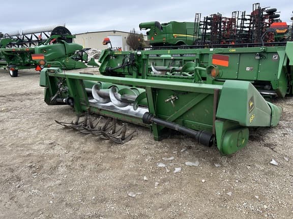 Image of John Deere 693 equipment image 2