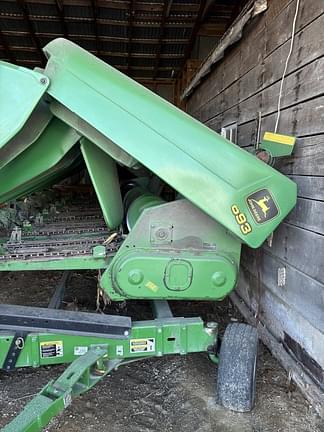 Image of John Deere 693 Primary image