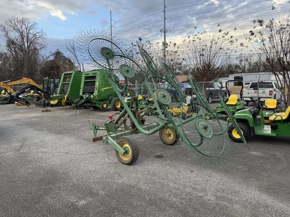 Image of John Deere 702 equipment image 2