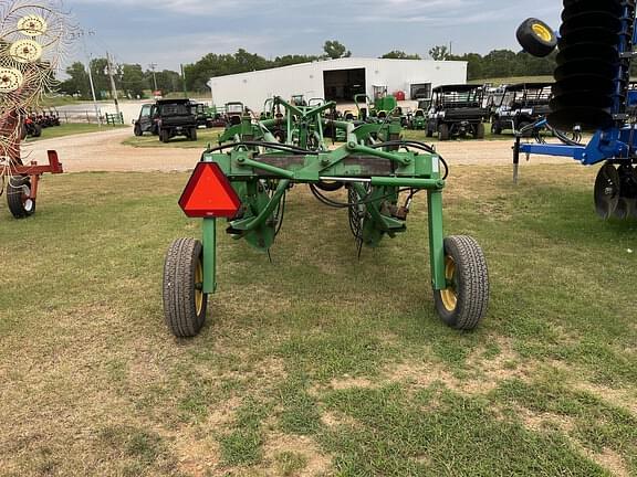 Image of John Deere 705 equipment image 3