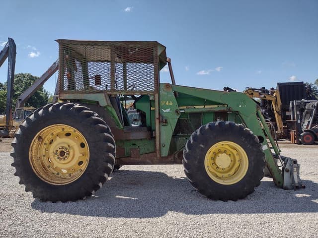 Image of John Deere 7210 equipment image 2
