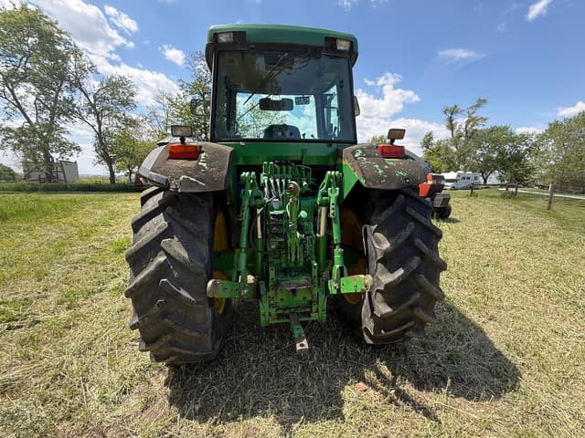 Image of John Deere 7710 equipment image 2