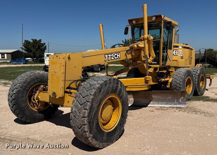 Image of John Deere 772CH Primary image