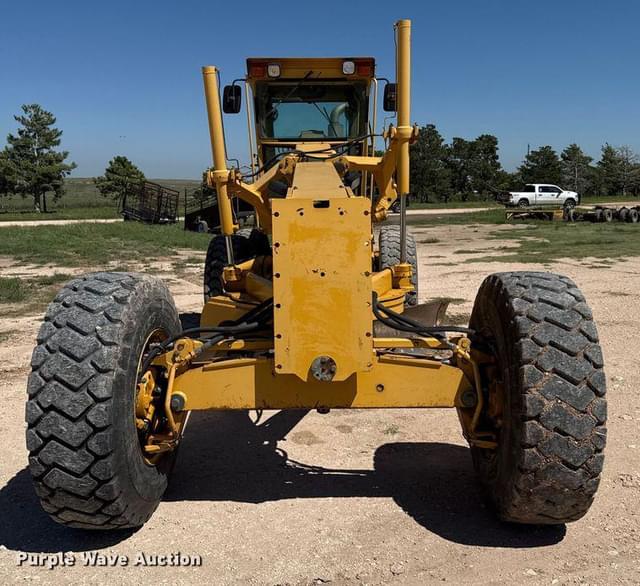 Image of John Deere 772CH equipment image 1