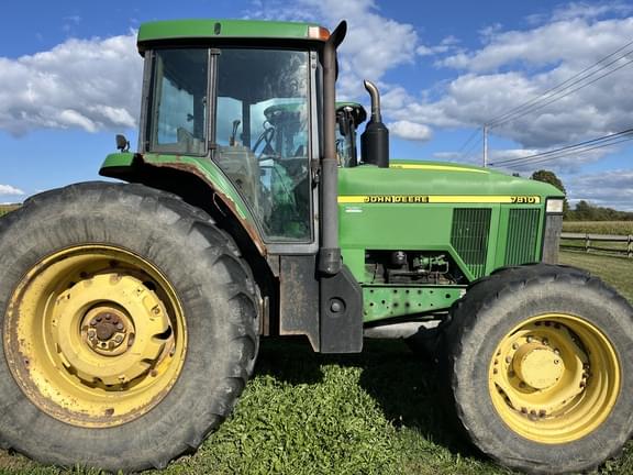 Image of John Deere 7810 Primary image