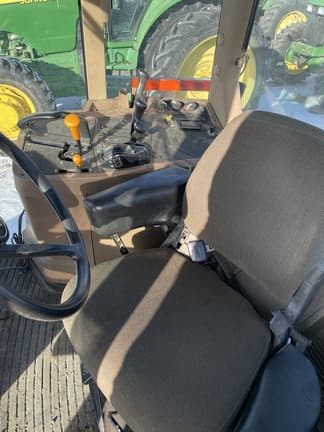 Image of John Deere 7810 equipment image 4