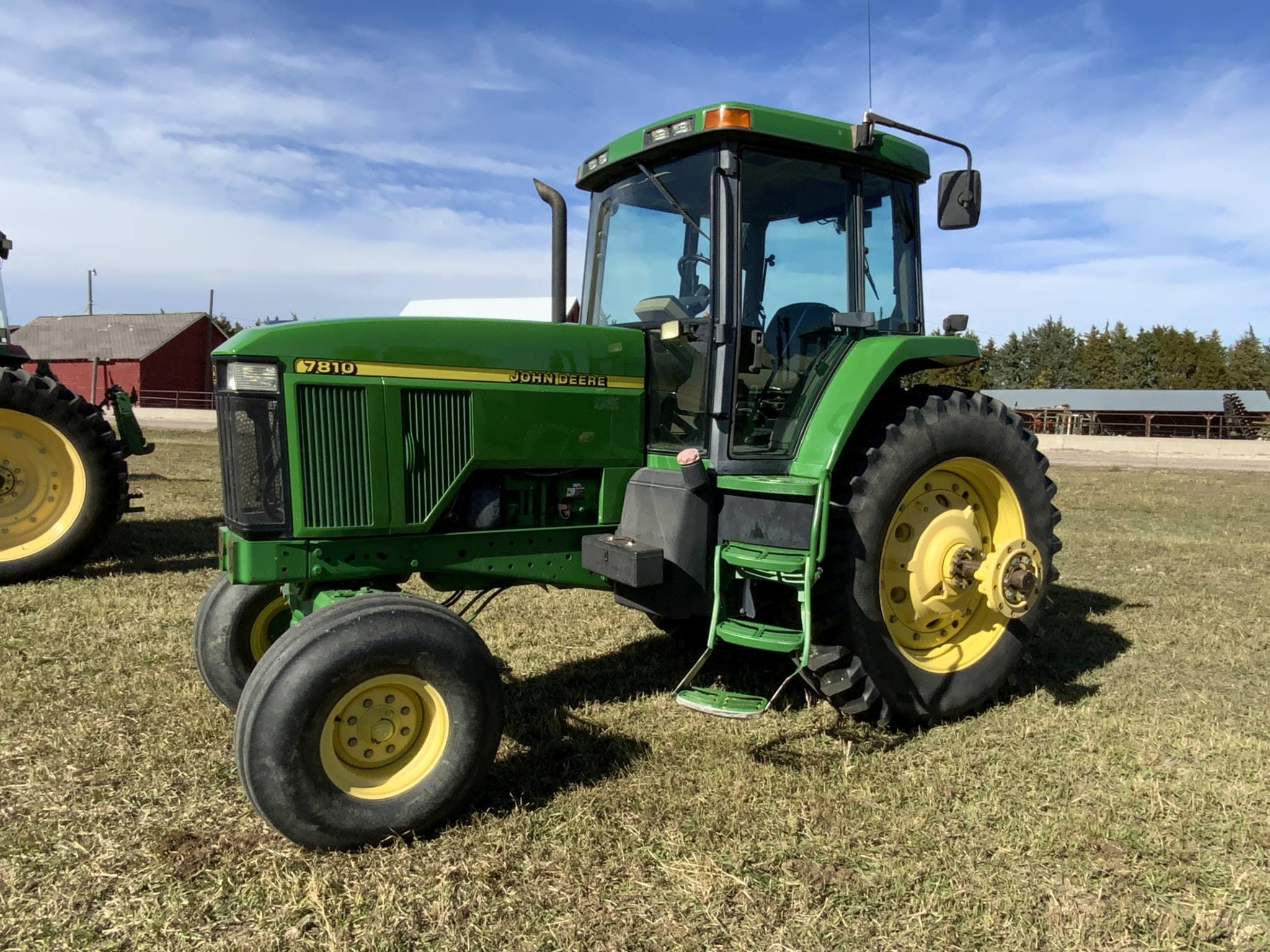 Main image John Deere 7810