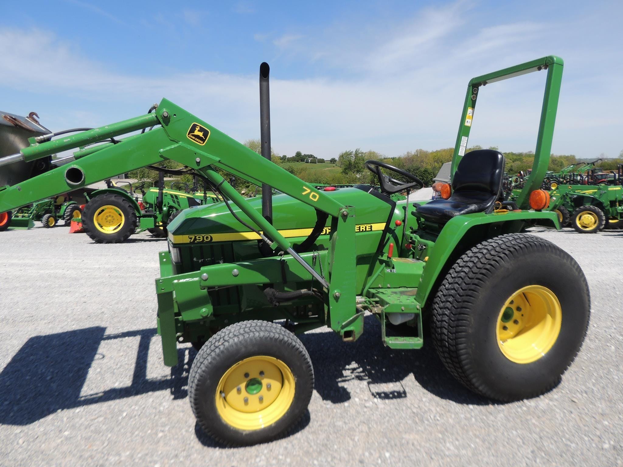 Main image John Deere 790