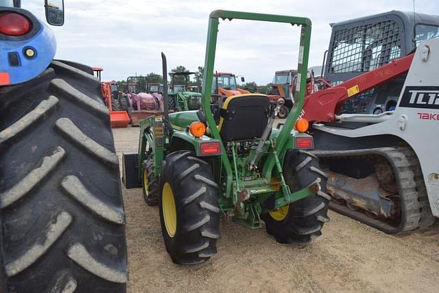 Image of John Deere 790 equipment image 1