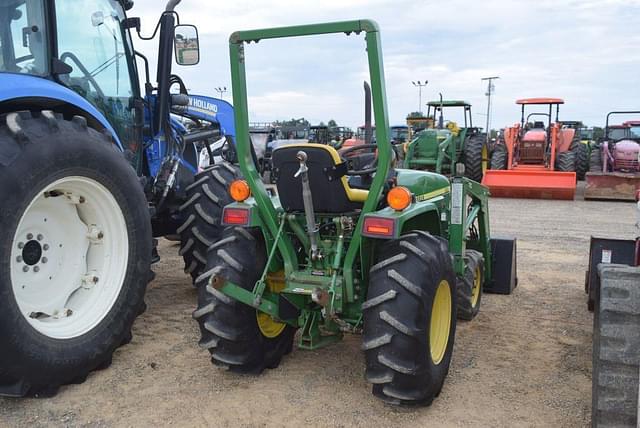 Image of John Deere 790 equipment image 2