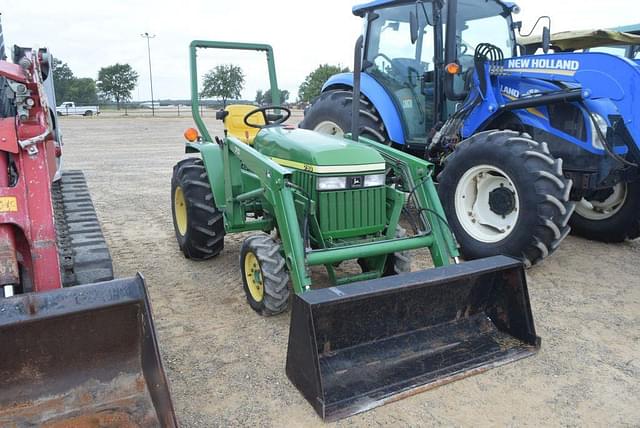 Image of John Deere 790 equipment image 3