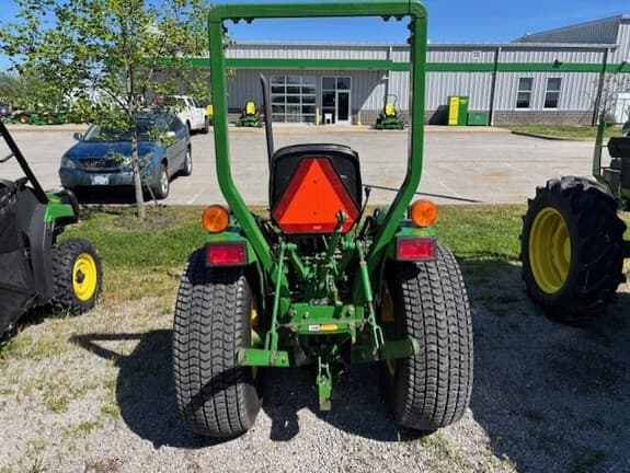 Image of John Deere 790 equipment image 4