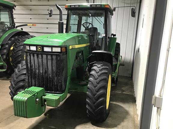 Image of John Deere 8100 equipment image 1