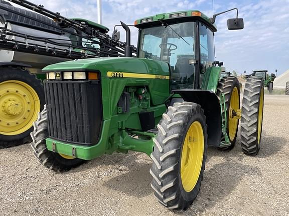 Image of John Deere 8100 equipment image 2
