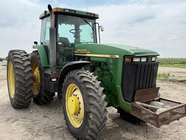 Image of John Deere 8110 equipment image 2