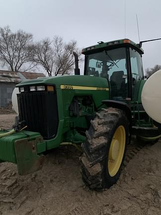 Image of John Deere 8300 equipment image 1