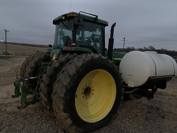 Image of John Deere 8300 equipment image 2