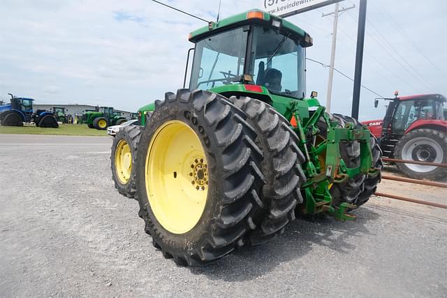 Image of John Deere 8300 equipment image 4