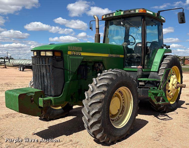 Image of John Deere 8400 Primary image