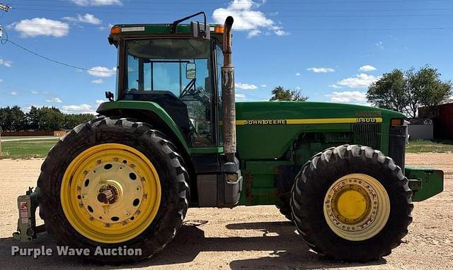 Image of John Deere 8400 equipment image 3