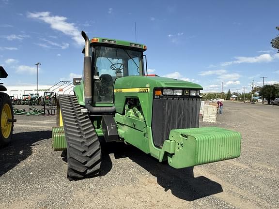 Image of John Deere 8400T equipment image 3