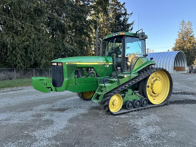 Image of John Deere 8400T equipment image 1