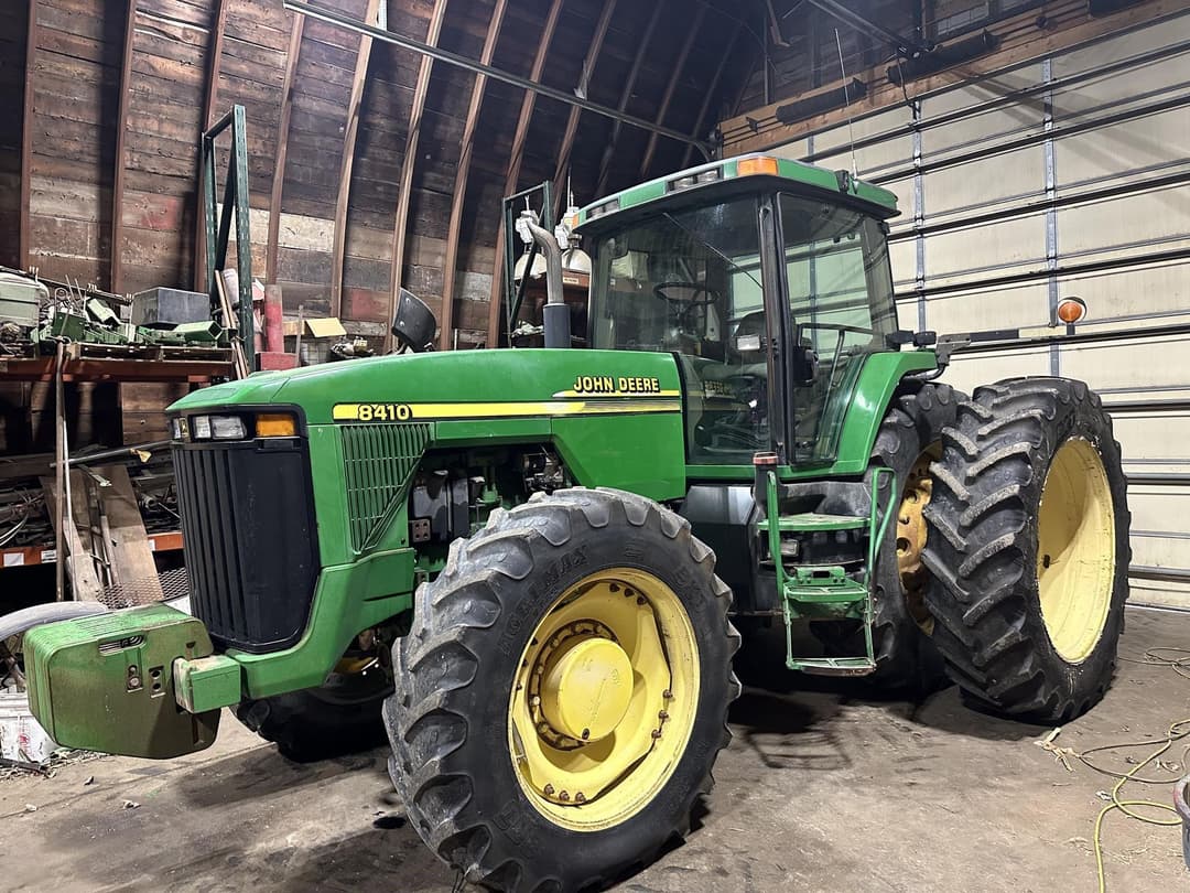 Image of John Deere 8410 Primary image