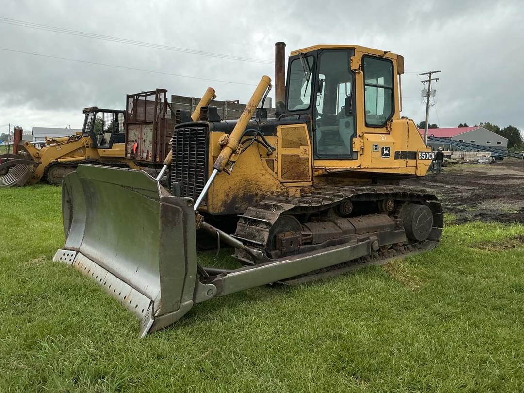 Image of John Deere 850C Primary image