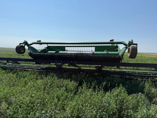 Image of John Deere 914P equipment image 2