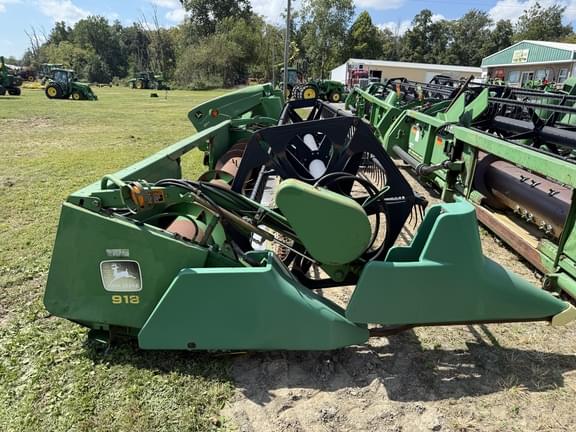 Image of John Deere 918 equipment image 3