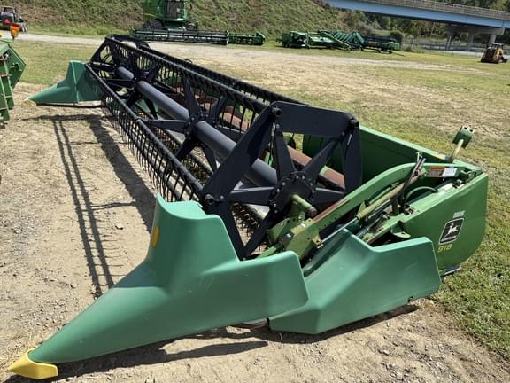 Image of John Deere 918 Primary image