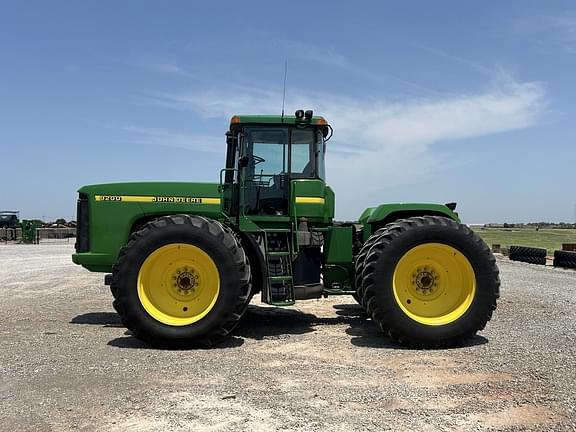 Image of John Deere 9200 equipment image 1