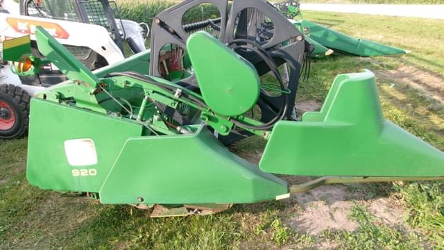 Image of John Deere 920F equipment image 1