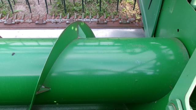 Image of John Deere 920F equipment image 3