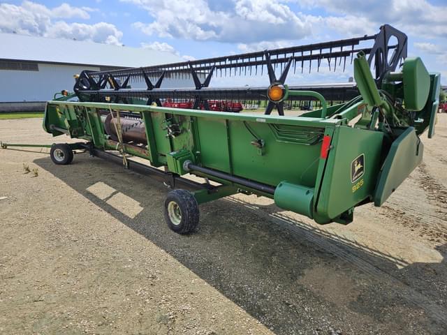 Image of John Deere 925F equipment image 1