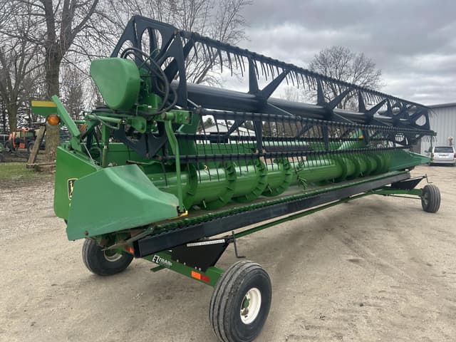 Image of John Deere 925 equipment image 1