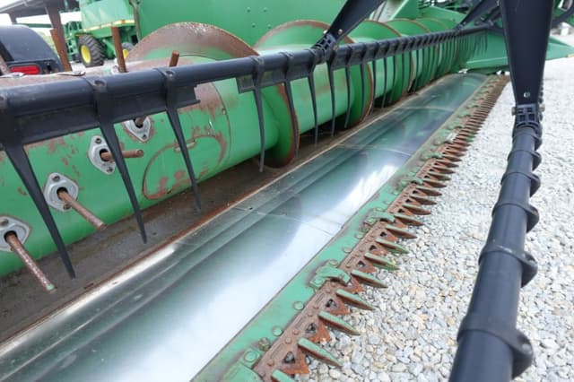 Image of John Deere 930 equipment image 3