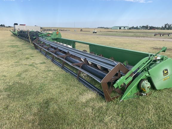 1999 John Deere 930R Image