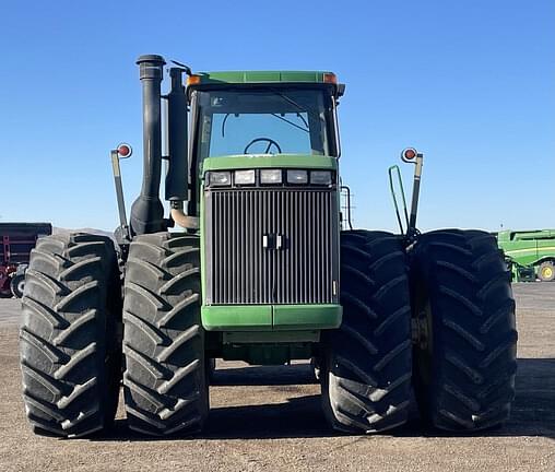 Image of John Deere 9400 equipment image 1