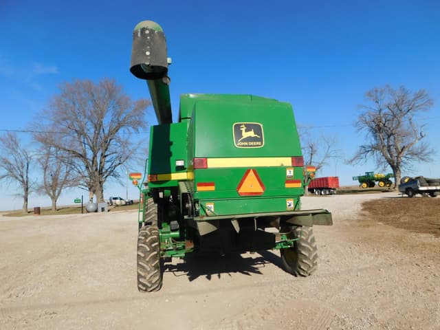 Image of John Deere 9510 equipment image 4