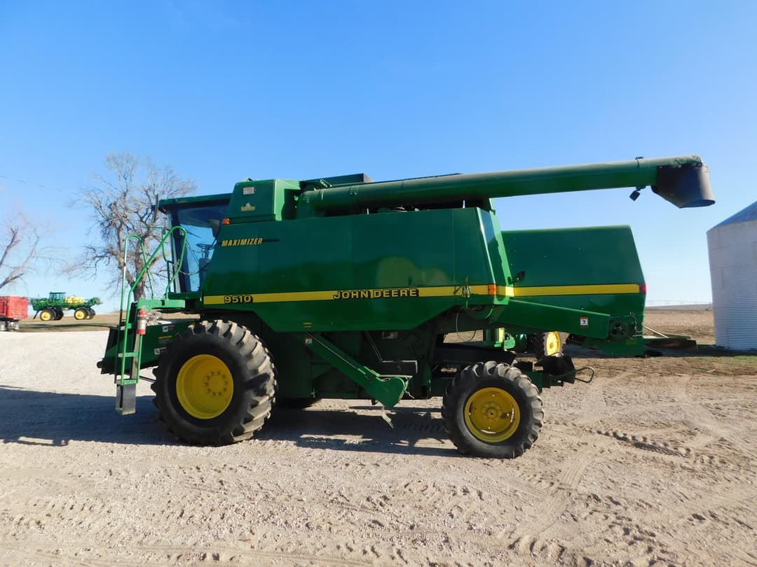 Image of John Deere 9510 Primary image