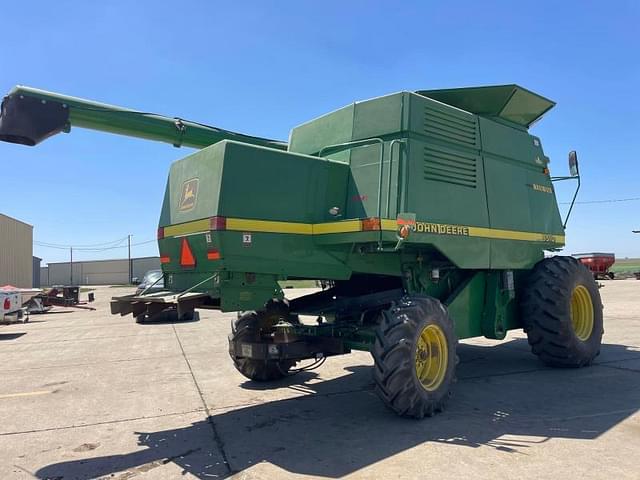 Image of John Deere 9510 equipment image 2