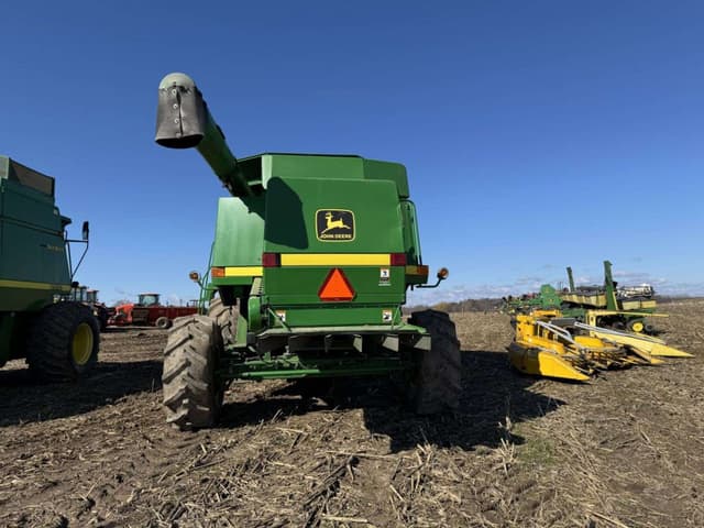 Image of John Deere 9510 equipment image 4